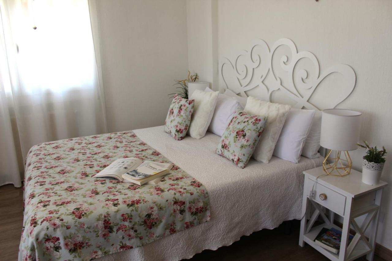 Apartamentos Oncemolinos Con Desayuno Консуэгра Экстерьер фото