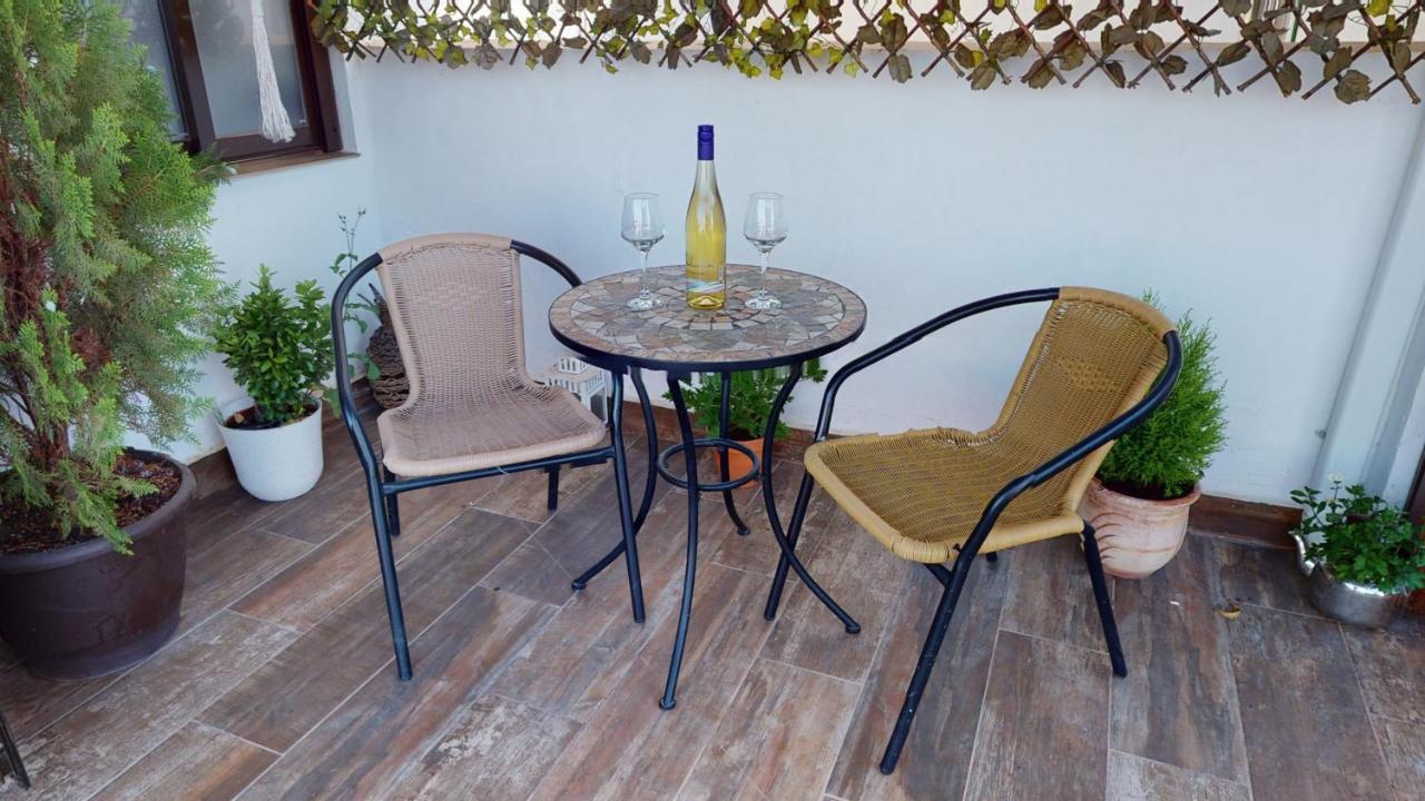 Apartamentos Oncemolinos Con Desayuno Консуэгра Экстерьер фото
